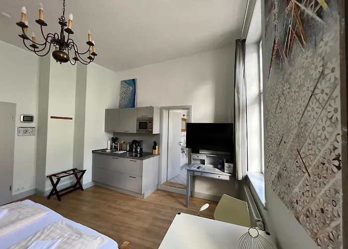 Apartment - Schweriner Altstadt - 5 *